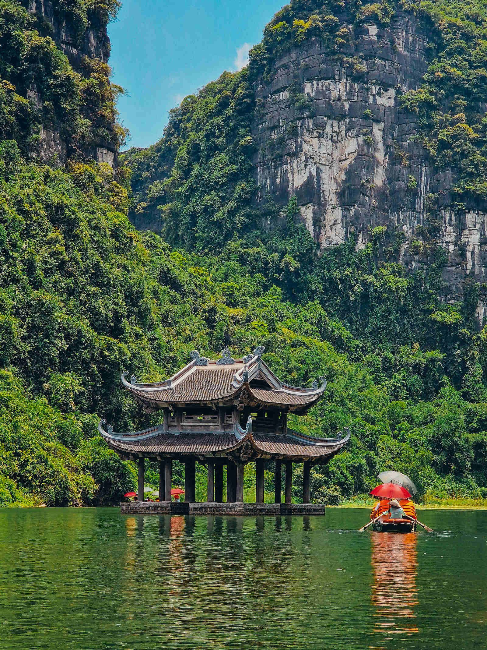 Best Time to Book Ninh Binh Tours