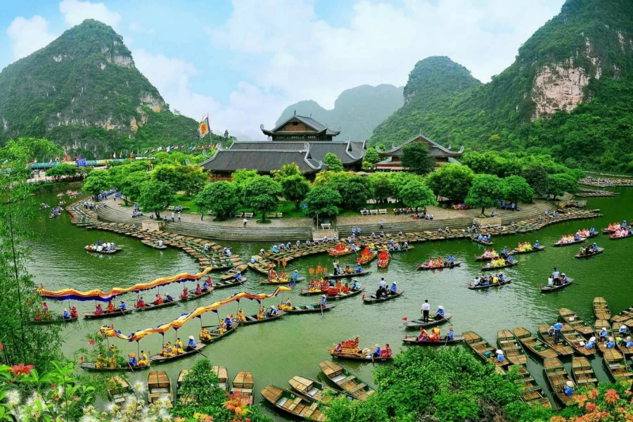 Best Seasonal Tours in Ninh Binh