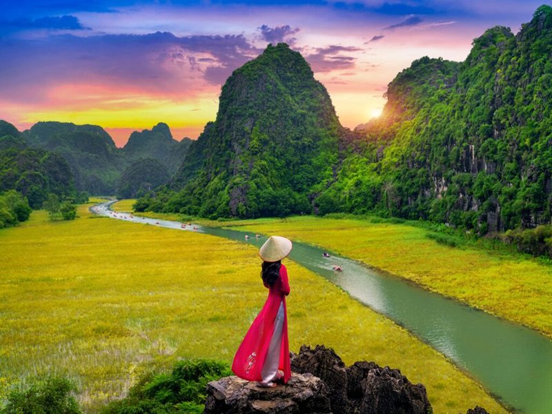 when is the best time to visit ninh binh