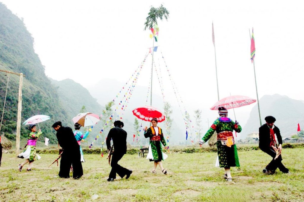 le hoi gau tao nguoi mong