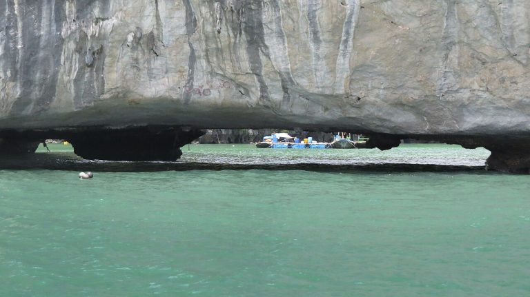 1280px hang luồn vịnh lan hạ cát bà