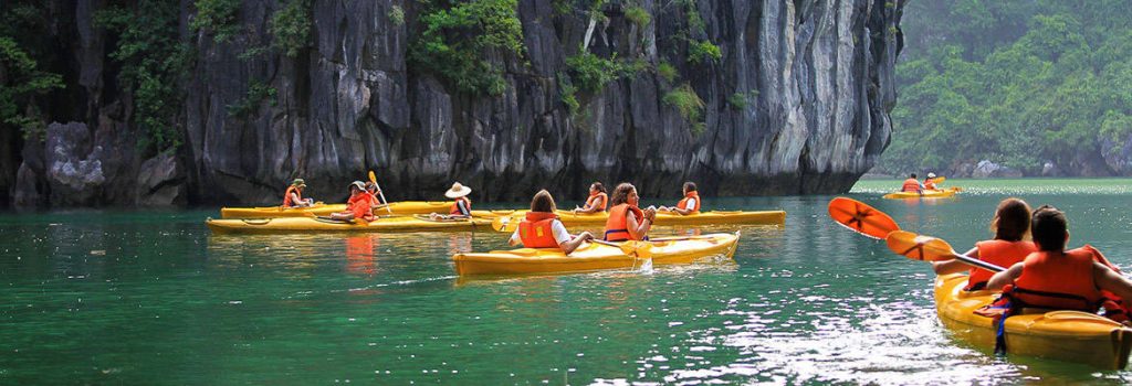 Activities and attractions in ha long bay halong viet nam