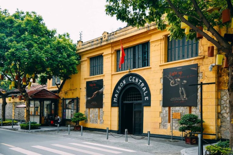 hoa lo prison 01
