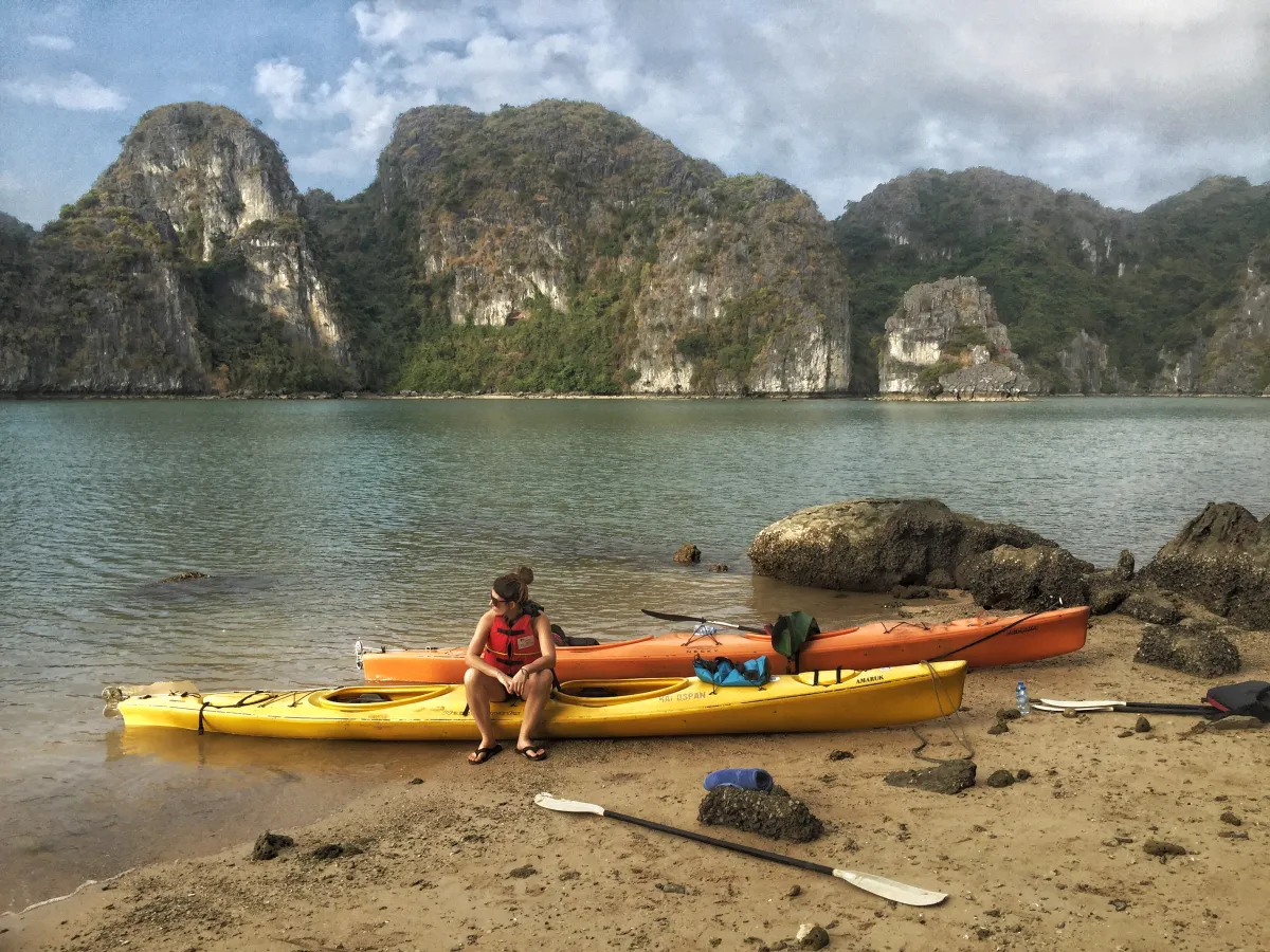 Essential packing list Bai Tu Long Bay